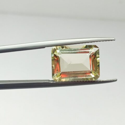 HELIODORE (YELLOW BERYL) RECTANGLE CUT 10X14MM -7.10 CARAT - Ravi Ratnesh