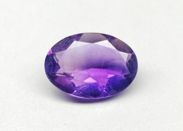 Amethyst Oval Cut 10mm x 14mm -4.45 Carat - Ravi Ratnesh