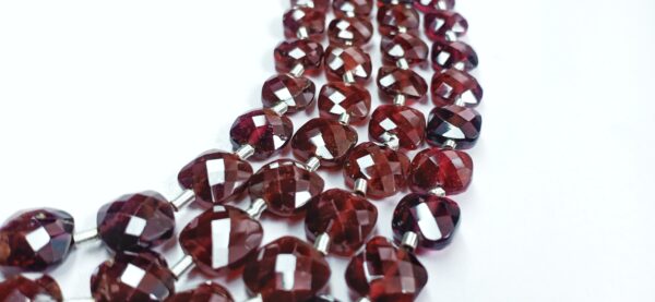 Garnet Checker Faceted (8mm) - Ravi Ratnesh