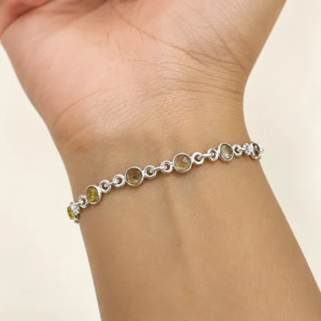Round Pale Yellow Link Bracelet